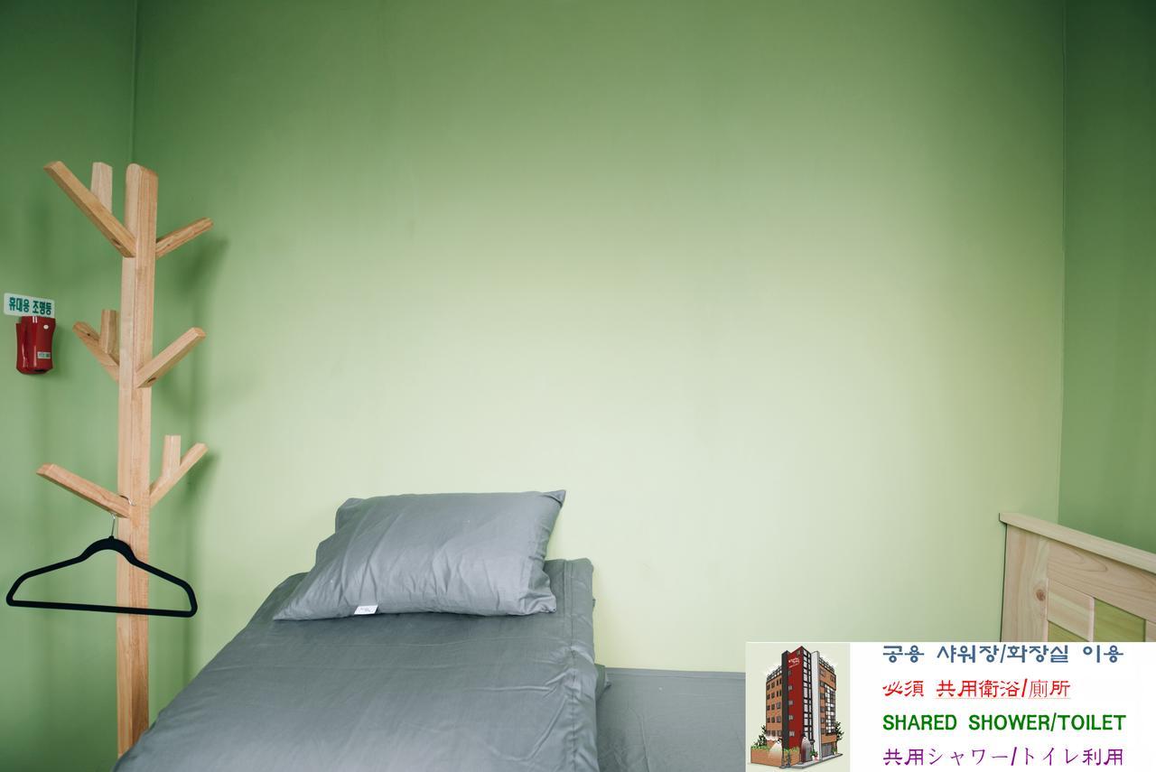 Daegu Midtown Hostel Bagian luar foto